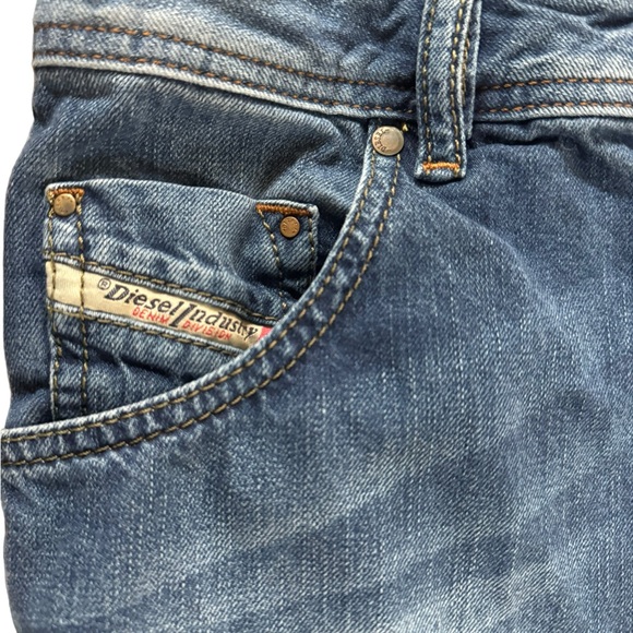 Diesel Krayver Regular Slim Carrot jeans - Picture 3 of 7